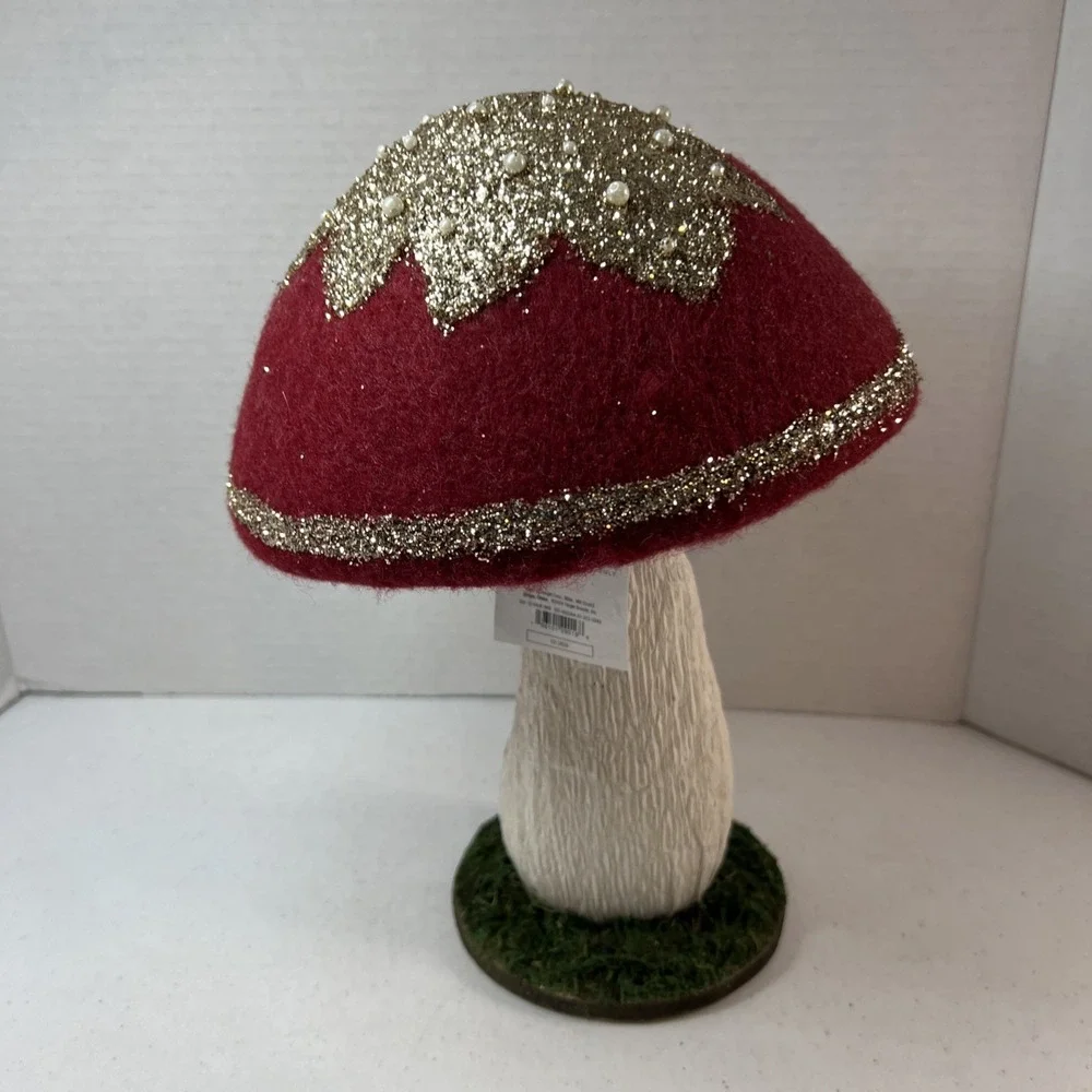 Glittered Wool Felt Mushroom 12